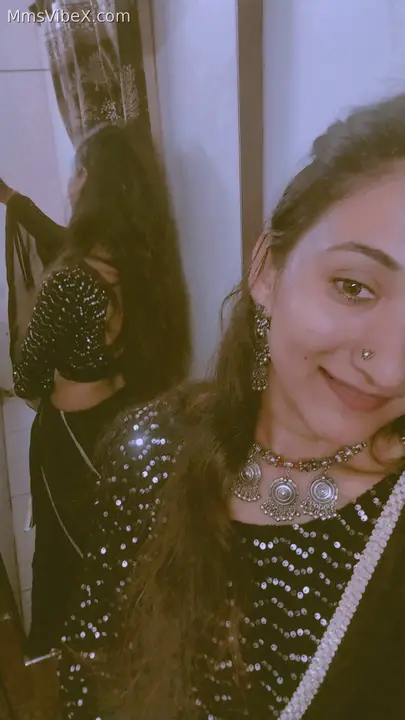Cute Sxy Slim Gujarati Gf Pics