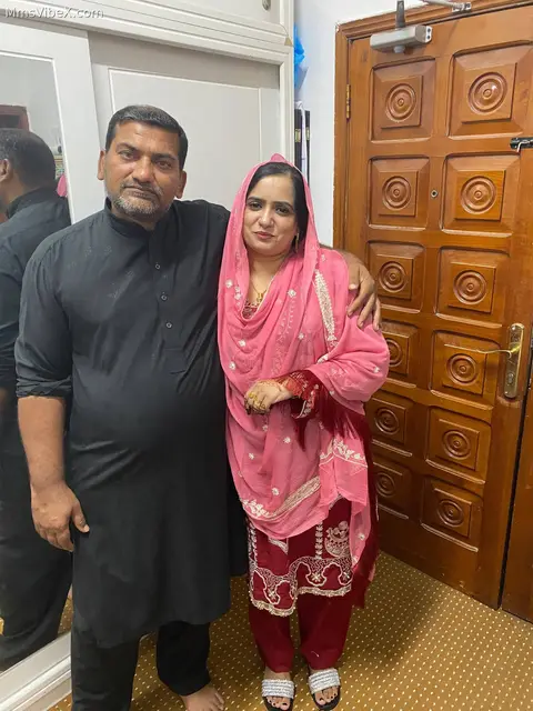 Pakistani Matured Horny Cuckold Couples Working In Qatar. Sharing Wife With Big Cock Men And Have 5 Children From Other Men Pics