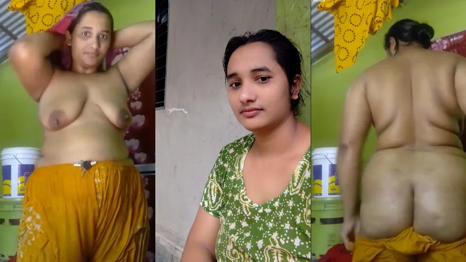 Desi Big Boobs Bhabhi Showing