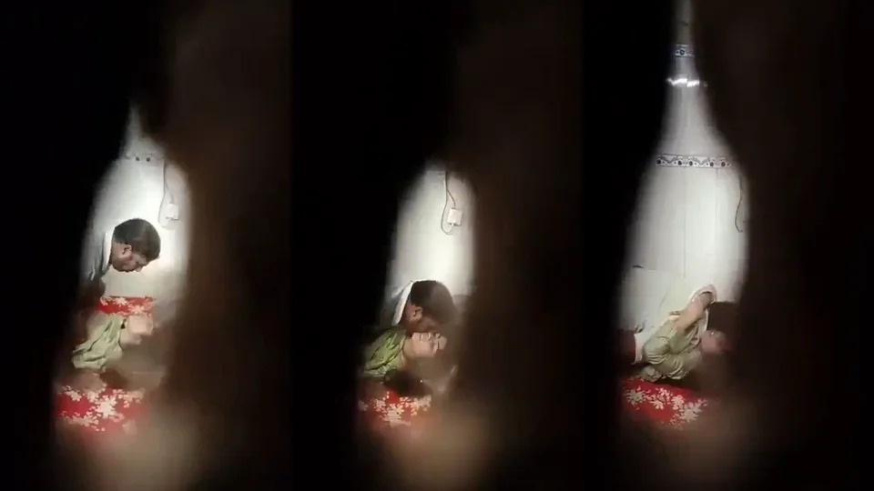 Bangladeshi Girl Fucking Secrelty Record By Neighbour