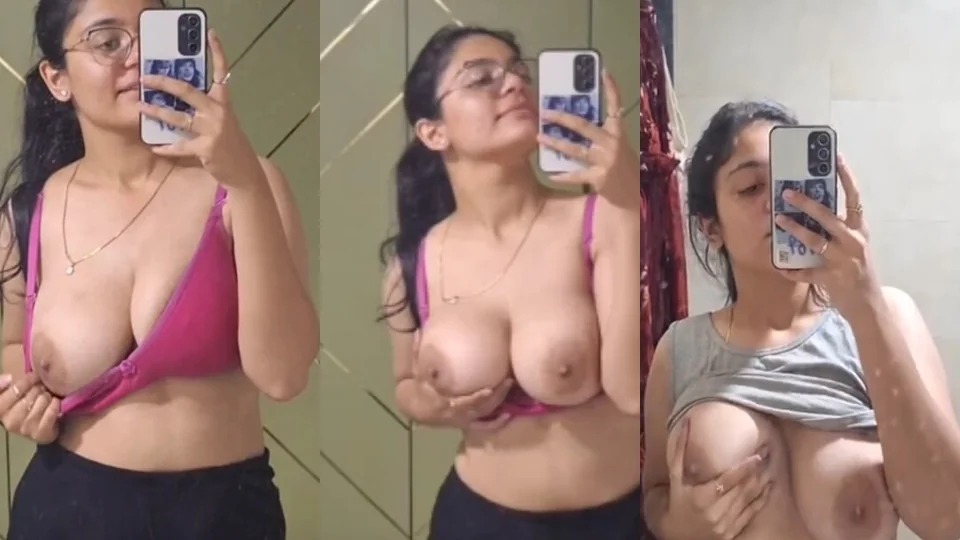 Beautiful Sexy Indian Girl Playing With Her Boobies And Bf Sucking Boobs