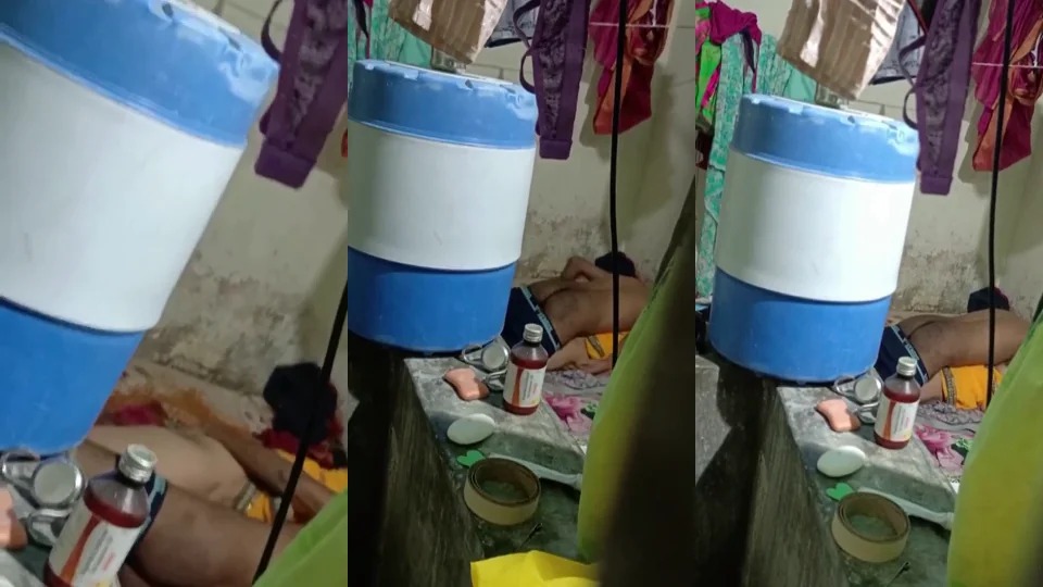 Desi Village Couple Fucking Secrelty Recorded By Someone