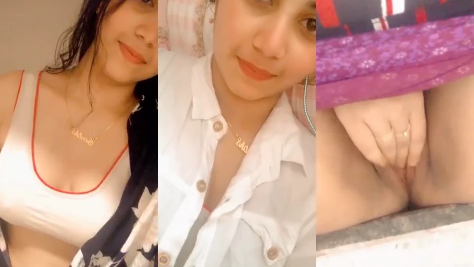 Cute Sexy Babe Showing Boobs & Sexy Pussy Closeup Rubbing