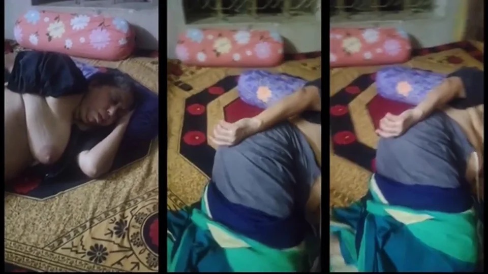 Bangladeshi Mom Rokeya Begom Careless Nude Sleeping