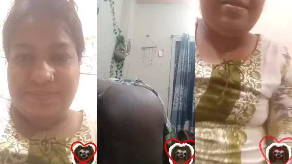 Bangladeshi Call Girl Sathi From Coxbazar Showing Boobs & Pussy Fingering Part-1