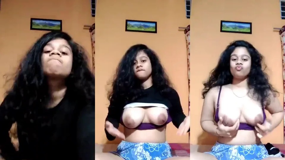Beautiful Sexy Babe Playing With Nice Boobies And Pussy Fingering