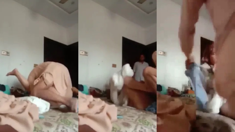 Punjabi Milf Bhabi (parjai) Fucking Caught With Old Men