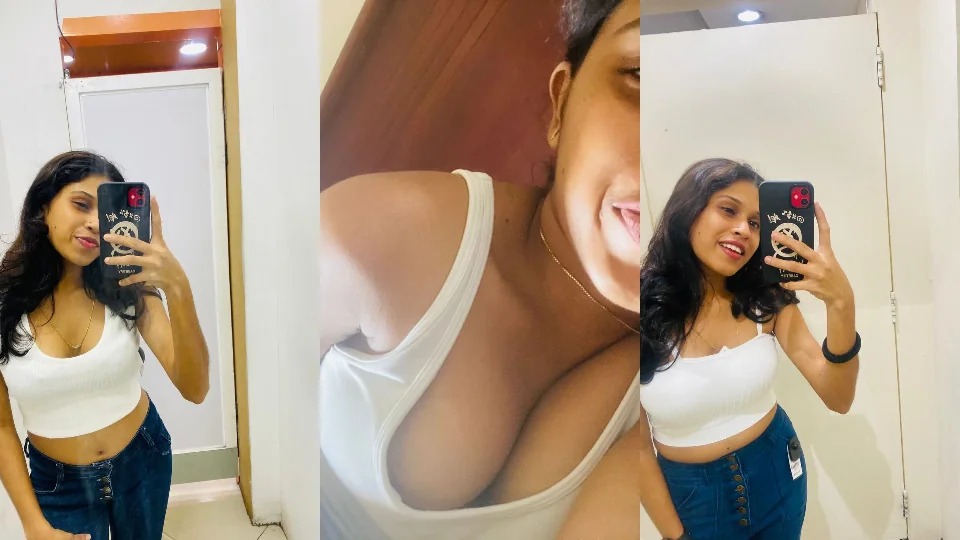 Gorgeous Lankan Gf Showing Hot Booby, Hairy Pussy Fingering With Her Four Fingers For Her Bf